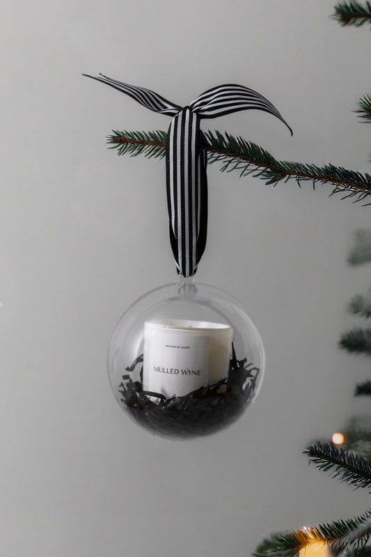 PETITE LUXE BAUBLE